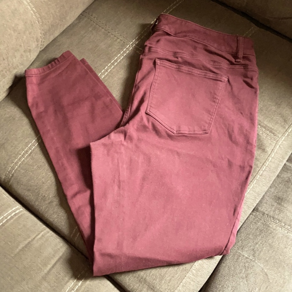 Burgundy maurices Jeggings.